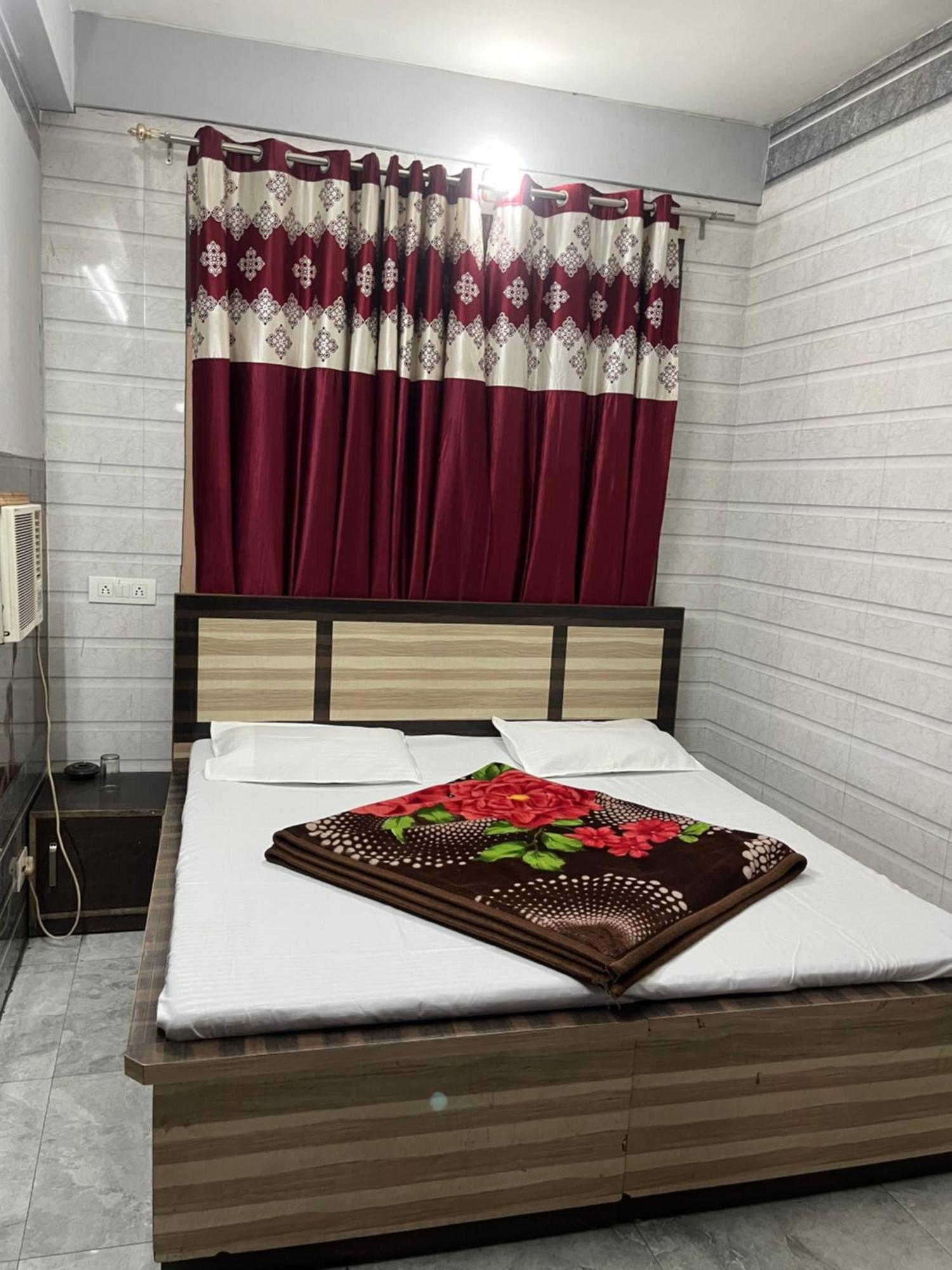Dream Land Hotel Dżammu Zewnętrze zdjęcie